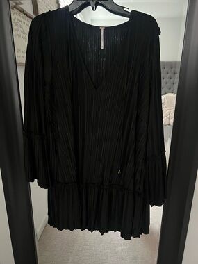 Free People Black Pleated V-Neck Mini Dress